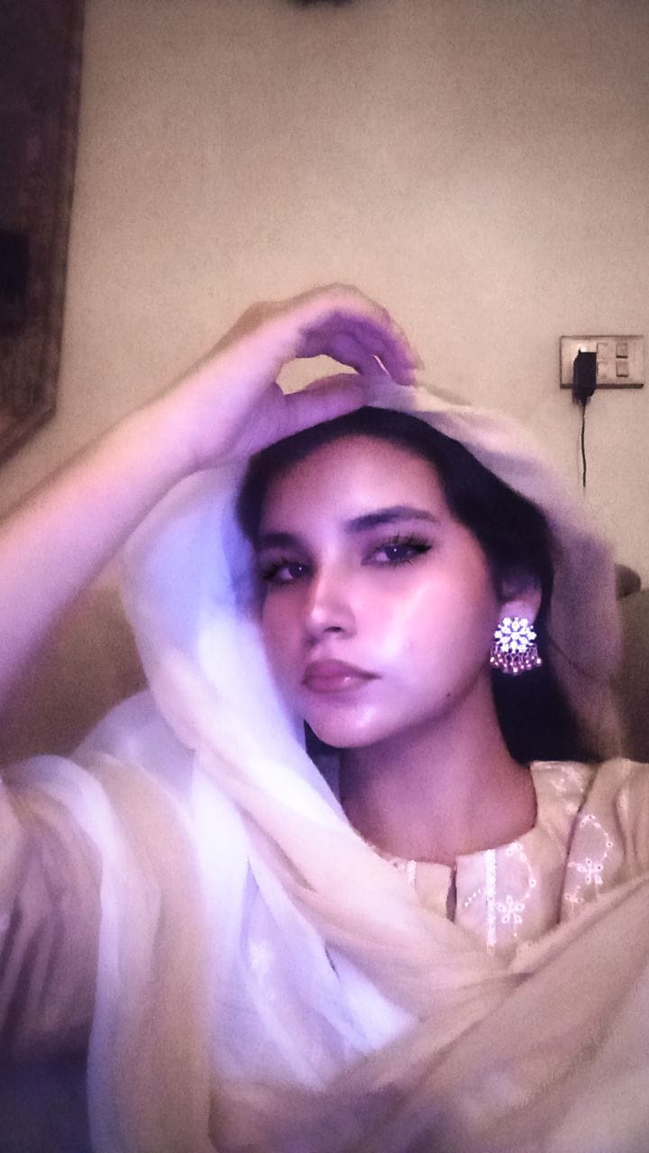 Hania S